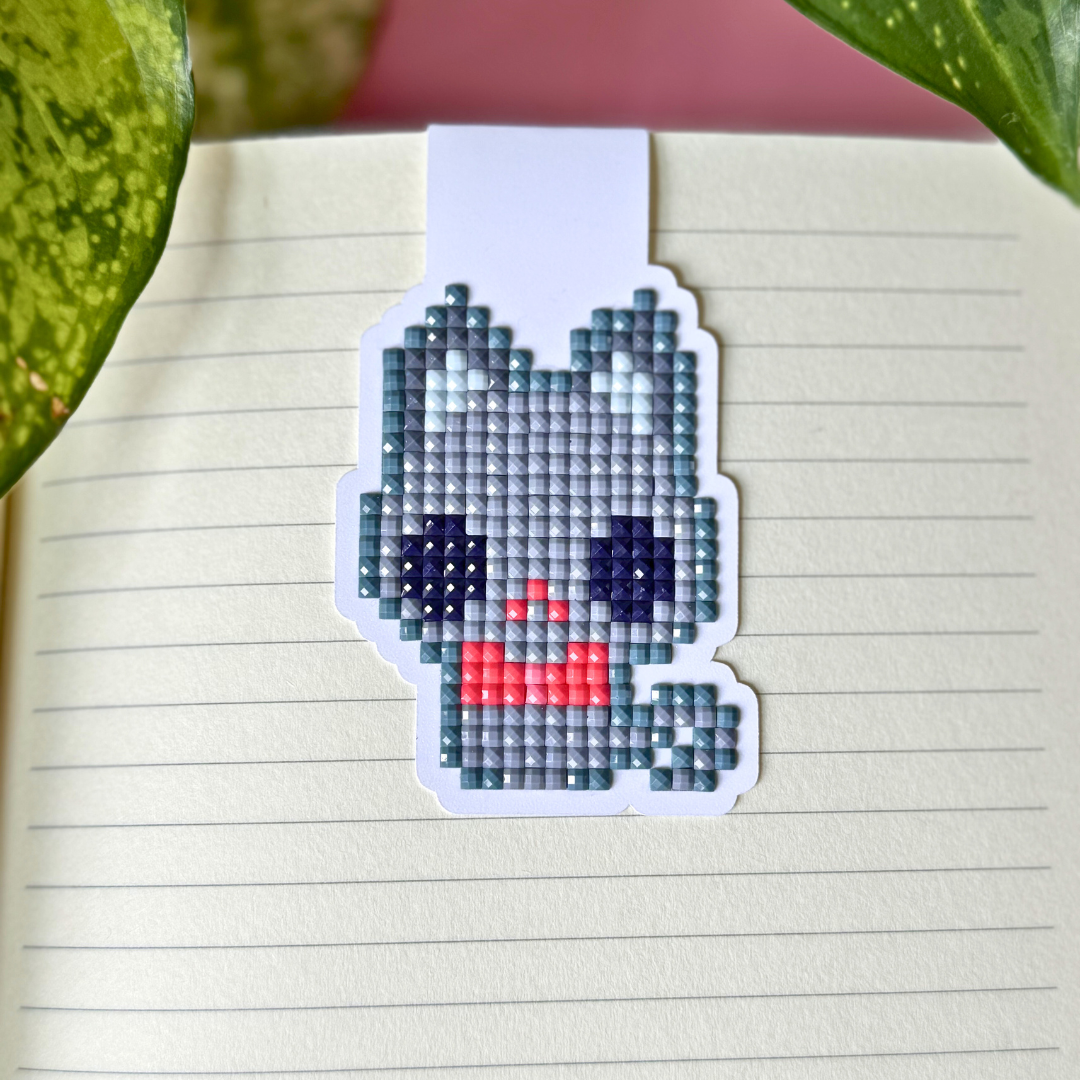 Cat Familiar Magnetic Bookmark with grid
